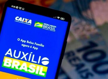 Divulgado calendário de pagamentos do Auxílio Brasil para 2023