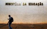 Ministério da Educação revoga portaria sobre a abertura de cursos de medicina