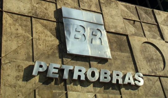 Isenção da gasolina dura só até fevereiro; decisão definitiva depende de política de preços da Petrobras