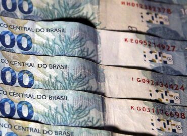 Impostos pagos por brasileiros em 2022 passam de R$ 2,8 trilhões