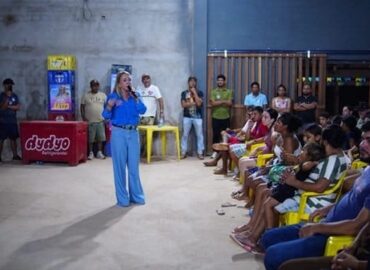 Ieda Chaves vai à região do Ponta do Abunã, em Porto Velho, e ouve eleitores