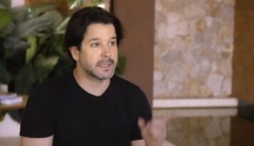 Aos 55 anos, Murilo Benício admite receio ao aceitar fazer Avenida Brasil 2: ‘Voltar e não vingar’
