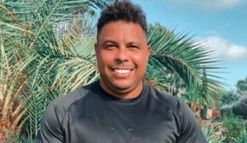 Ronaldo Fenômeno reúne os quatro filhos em foto rara e posta reflexão sobre família