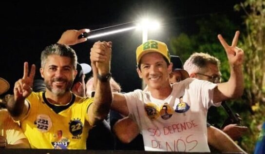 Ao lado de Marcos Rogério, Pagani participa de mega carreata em Vilhena