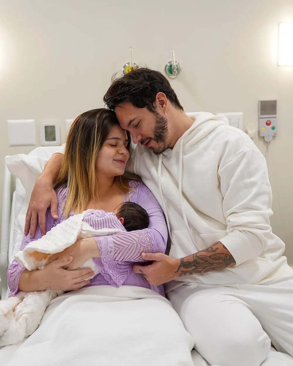 Anúncio do nascimento de Lua, filha de Viih Tube e Eliezer - Foto: Reprodução / Instagram