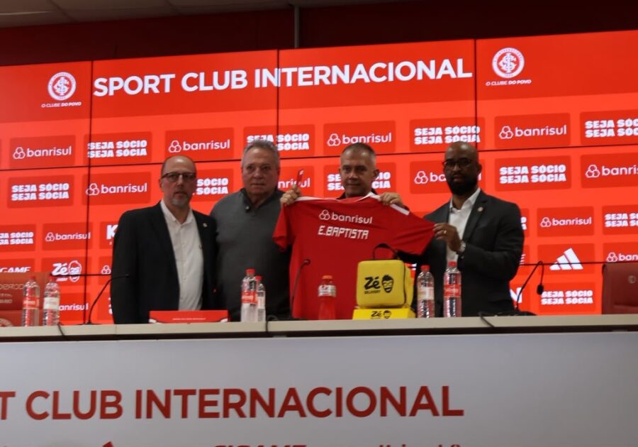 Eduardo Baptista minimiza rejeição da torcida do Inter e confia que pode evitar rebaixamento