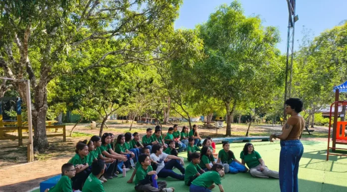Passeios educativos no Parque Natural aproximam estudantes da natureza em Porto Velho