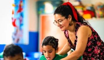 Dedicação e compromisso com o futuro marcam a missão de quase 3 mil educadores da rede municipal