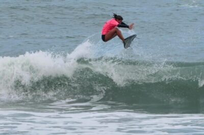 Inscrições abertas para o 30º Circuito A Tribuna de Surf Colegial no Guarujá
