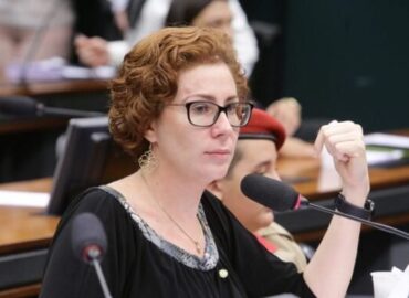 Justiça italiana agenda nova audiência sobre extradição de Carla Zambelli