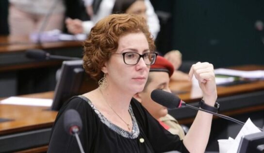 Justiça italiana agenda nova audiência sobre extradição de Carla Zambelli