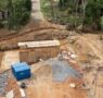 Obras de galeria de concreto na rua Américo Vespúcio avançam para fase de concretagem em Jaru