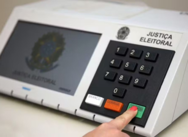 Quem não votou no 1º turno pode votar neste domingo no AM; veja orientações