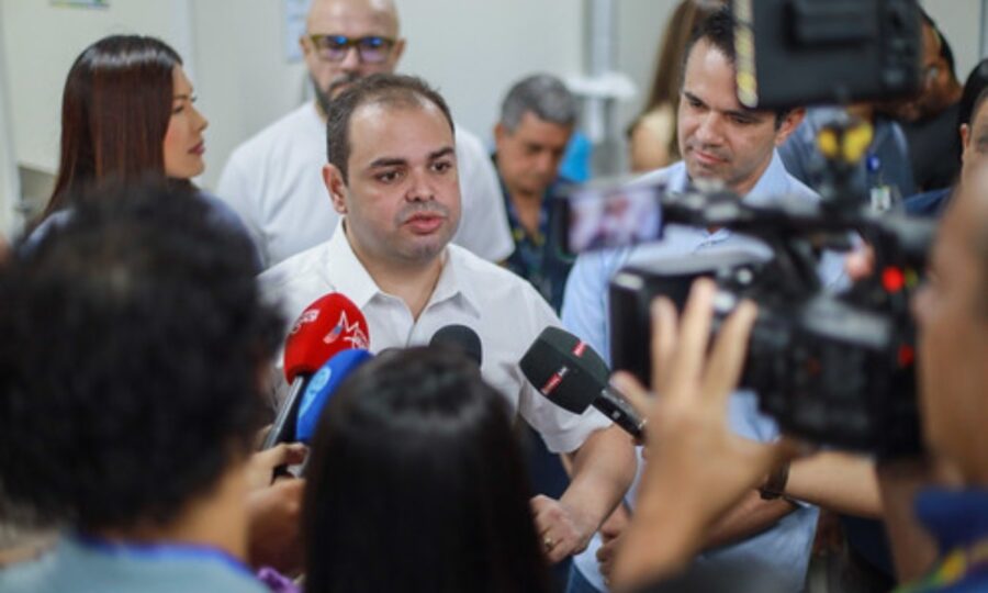 ‘Quem provocar incêndios criminosos precisa responder com rigor da lei’, diz governador após aumento de focos no Amazonas