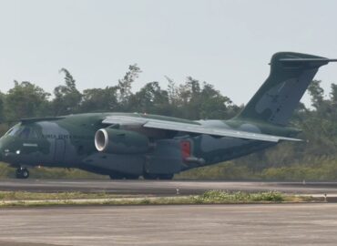 Como funcionam os cargueiros militares da FAB usados no combate a incêndios  no Amazonas