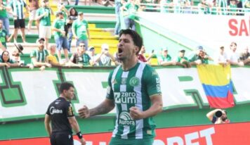 Artilheiro da Chapecoense, Marcinho fala sobre futuro e foca na reta final