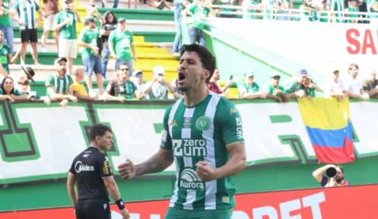 Artilheiro da Chapecoense, Marcinho fala sobre futuro e foca na reta final