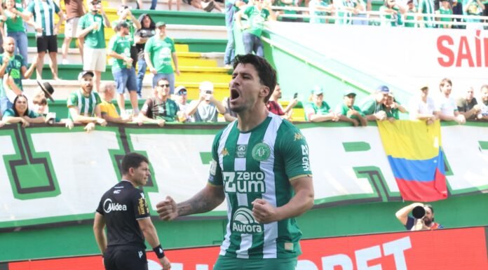 Artilheiro da Chapecoense, Marcinho fala sobre futuro e foca na reta final
