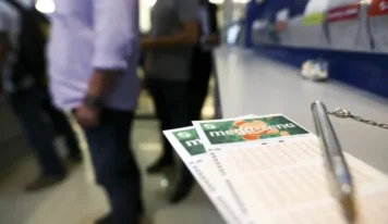 Mega-Sena acumula e prêmio gigante chega a R$ 300 milhões