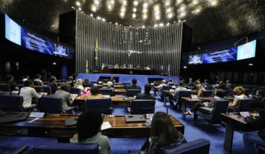 Fim da escala 6×1 volta ao Senado nesta terça (13), com disputa entre governo e oposição; veja o que pode mudar