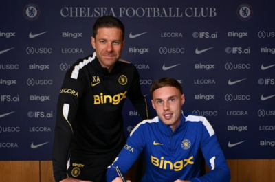 Cole Palmer renova com o Chelsea até 2034