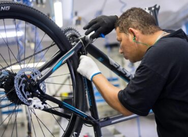 A indústria de Manaus na disputa pelo próximo pneu da sua moto