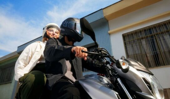 Uber Moto agora tem viagens com preço fixo de R$ 4,98