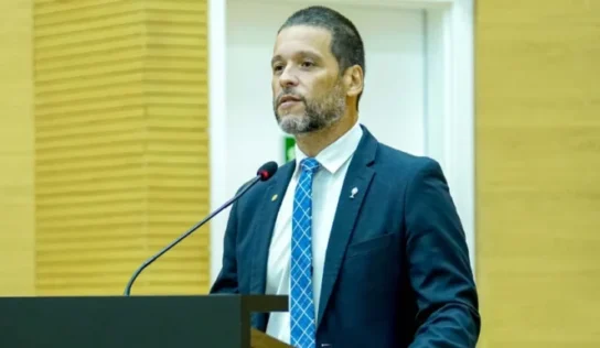 Delegado Camargo critica regulamentação das redes sociais e aponta perseguição a Flávio Bolsonaro